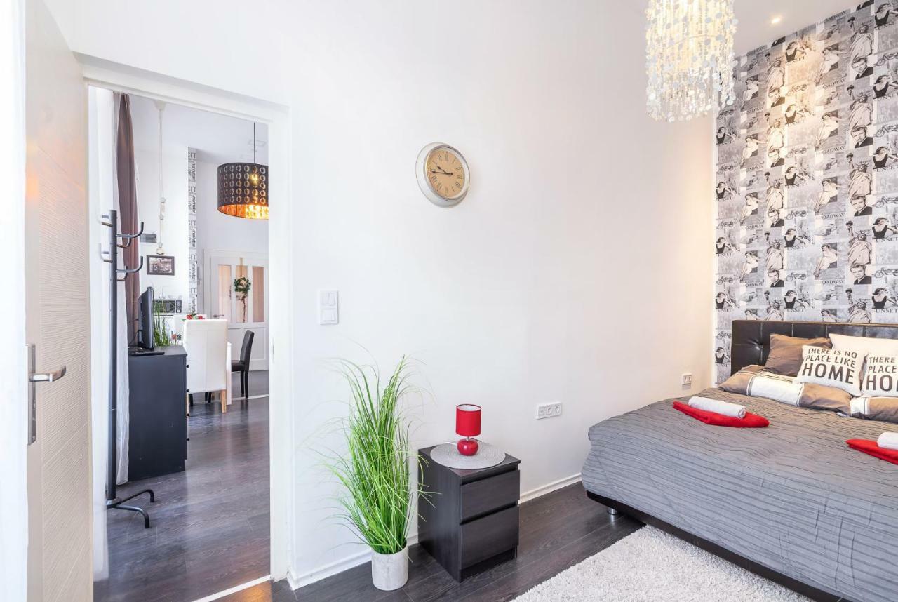 King Beautique Resort Budapest Bagian luar foto